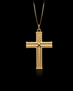 Arya Cross Pendant