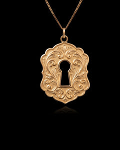 MINI Ornate Keyhole Lock Pendant (23.5 mm)