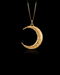MINI Crescent Moon Pendant (23 mm)