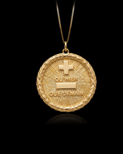 Gold Plus Qu'Hier Moins Que Demain Pendant